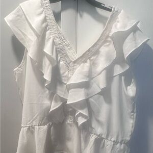 Sofia by Sofia Vergara White Ruffled Blouse